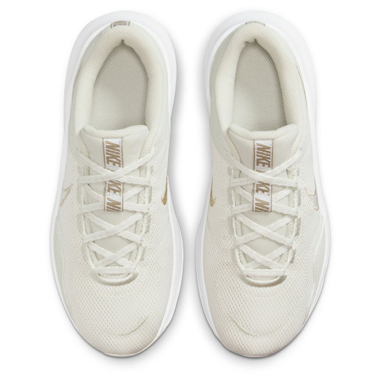 Nike Legend Essential 3 NN Premium